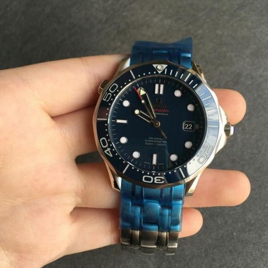 Omega 欧米茄 Seamaster 海马 蓝色款