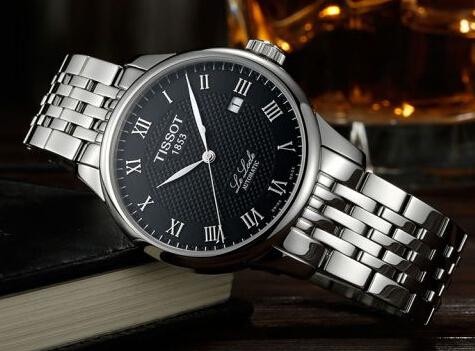 几款最经典的黑白搭配腕表