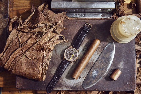 真力时发布高斯巴雪茄50周年特别款腕表