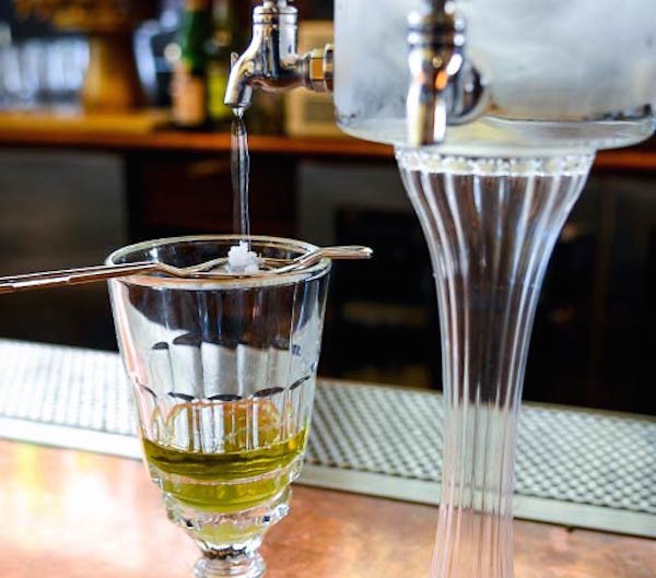 absinthe-glass-fountain.jpg