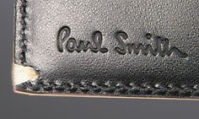 保罗史密斯paul smith钱包的品牌标志压印