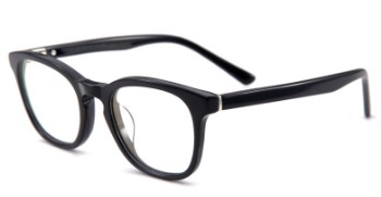 看看哪种颜色的眼镜框适合你?黑色眼镜框好看吗?
