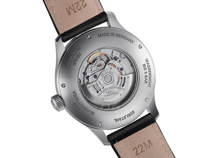 德国品牌：格拉苏蒂·莫勒 Muehle·Glashuette-Sporty Instrument Watches 运动系列 M1-40-13/7-LB 机械男表